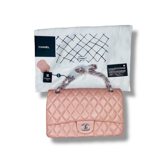 Pink Chanel Classic Flap Bag - Picture 2 of 5